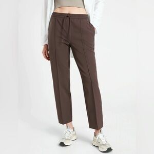 Athleta‎ Endeavor Straight Leg Pant